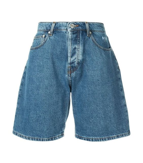winteracted's tweet photo. só nao usaria o jorts mas o resto achei bonitinho https://t.co/SZEkfZTEh2
