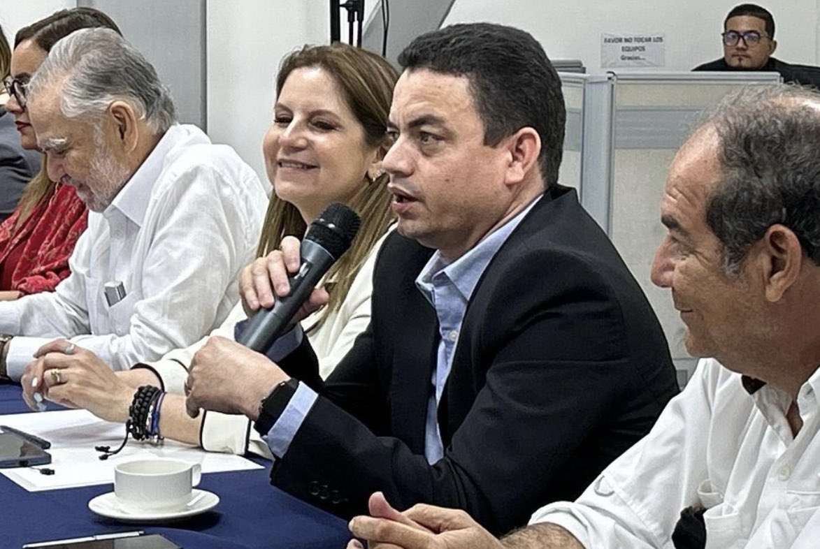 fondomarena's tweet photo. Fue realizada la Asamblea Extraordinaria del Consejo Directivo de Fondo MARENA en el Ministerio de Medio Ambiente y Recursos Naturales. La finalidad fue la presentación y solicitud de aprobación de un acuerdo de asociación entre Fondo MARENA y Blue Nature Alliance (BNA). https://t.co/l2DxmIkKPp