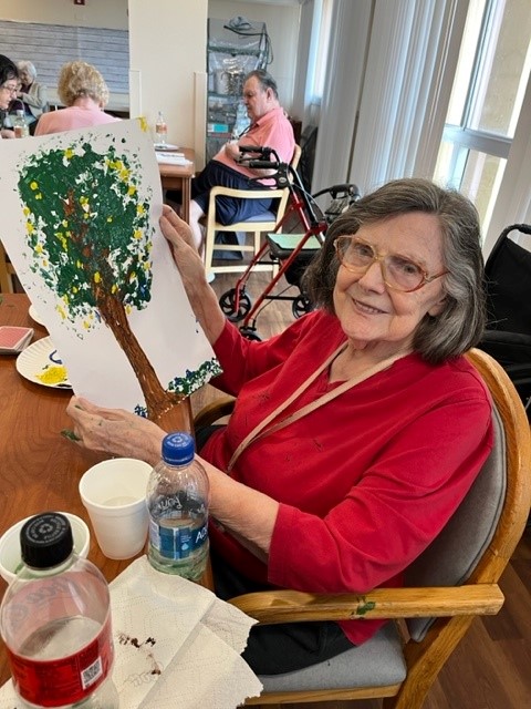 ConcordiaLM's tweet photo. Concordia Village of Tampa residents created some masterpieces, heavily featuring some beautifully painted trees and patriotic paper trinkets! To learn more about this creative community, visit https://t.co/GuwenAV3UM. #Concordia #TampaFL #Crafts https://t.co/fZXdsm7TRA