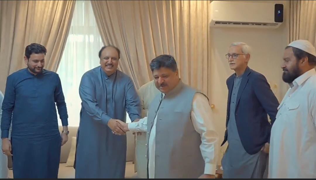 ShoaibSiddiqui_'s tweet photo. پیٹرن انچیف استحکام پاکستان پارٹی جہانگیر خان ترین کی سالگرہ کی تقریب میں شرکت اور نیک تمناؤں کا اظہار۔۔

@JahangirKTareen 
@istehkamPK https://t.co/JoudY7HM2e