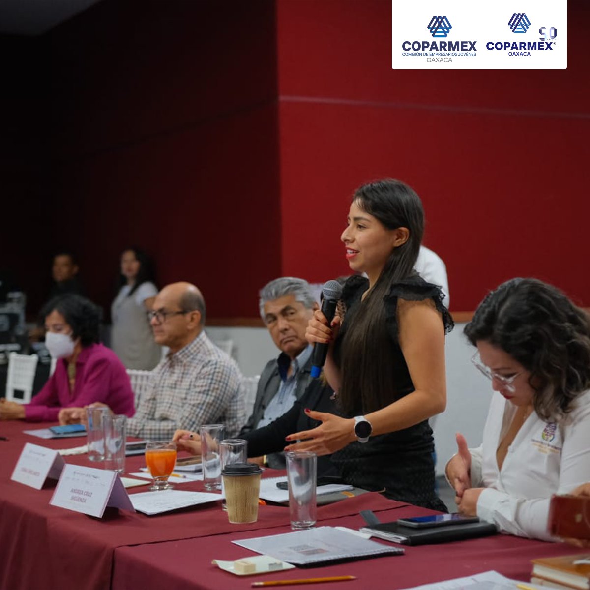 CEJCoparmexOax's tweet photo. Estuvimos presentes en el "Encuentro Empresarial  por Oaxaca". Encabezado por el titular de la @DesEconomicoOax , Raúl Ruiz. En la Comisión de Jóvenes Empresarios COPARMEX Oaxaca estamos seguros de que somos el presente y futuro. https://t.co/OZTKv5vKnL