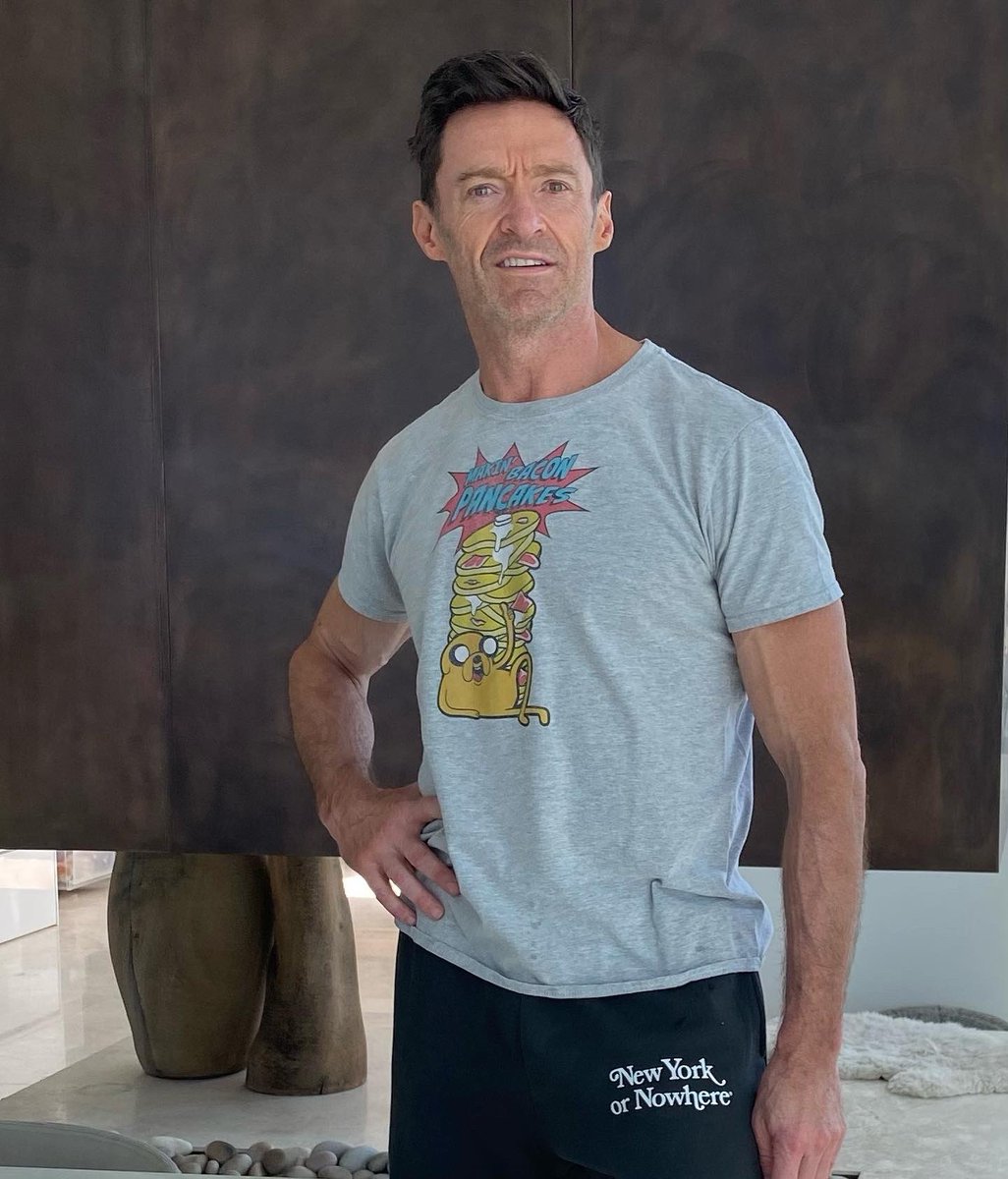 JackmansLanding's tweet photo. Remember when Hugh posted this a year ago today and said "Let's see what rumor the look on my face starts today ..."? Little did we know what was on the horizon! #hughjackman #returnofwolverine #deadpool3 https://t.co/ZZtC6eZzlt