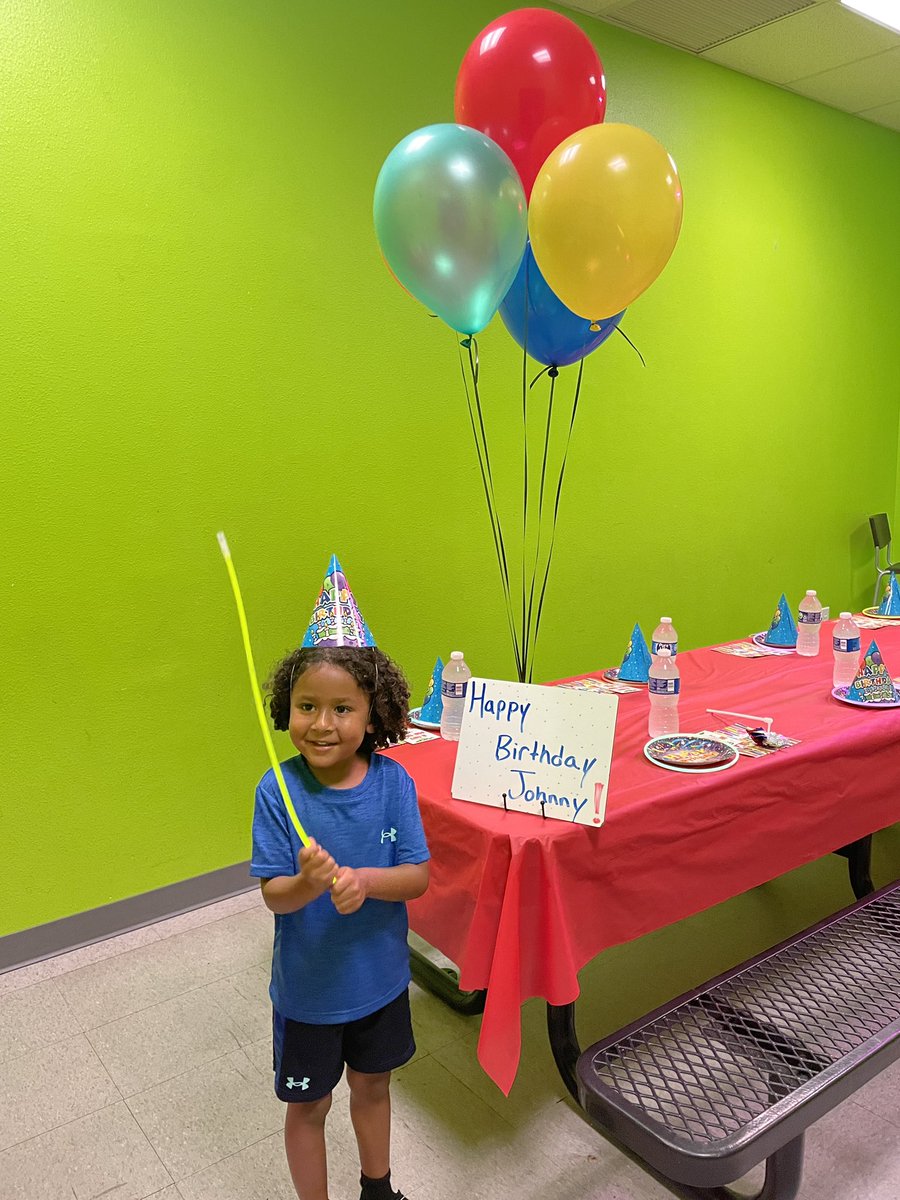 Olivia_Ann_Lott's tweet photo. Lil brother Johnny turned 4 on the 4th ππΊπΈπ₯³π#JohnnyLott #firecracker https://t.co/5B3YlNDqIp