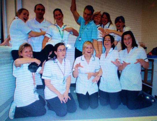 lljleach's tweet photo. Inspired by you @lindatremain34. 
Happy Birthday #NHS75 fond times after relocating to 🏴󠁧󠁢󠁷󠁬󠁳󠁿 in 2007. Acute Paeds Physiotherapy at the children’s hospital with legends @bethanparsons @emmapaedsphysio @RonchettiKath @JodeeTame @AnnBaldwin1975 where was @KateLaats !!! https://t.co/ShUovqhiII