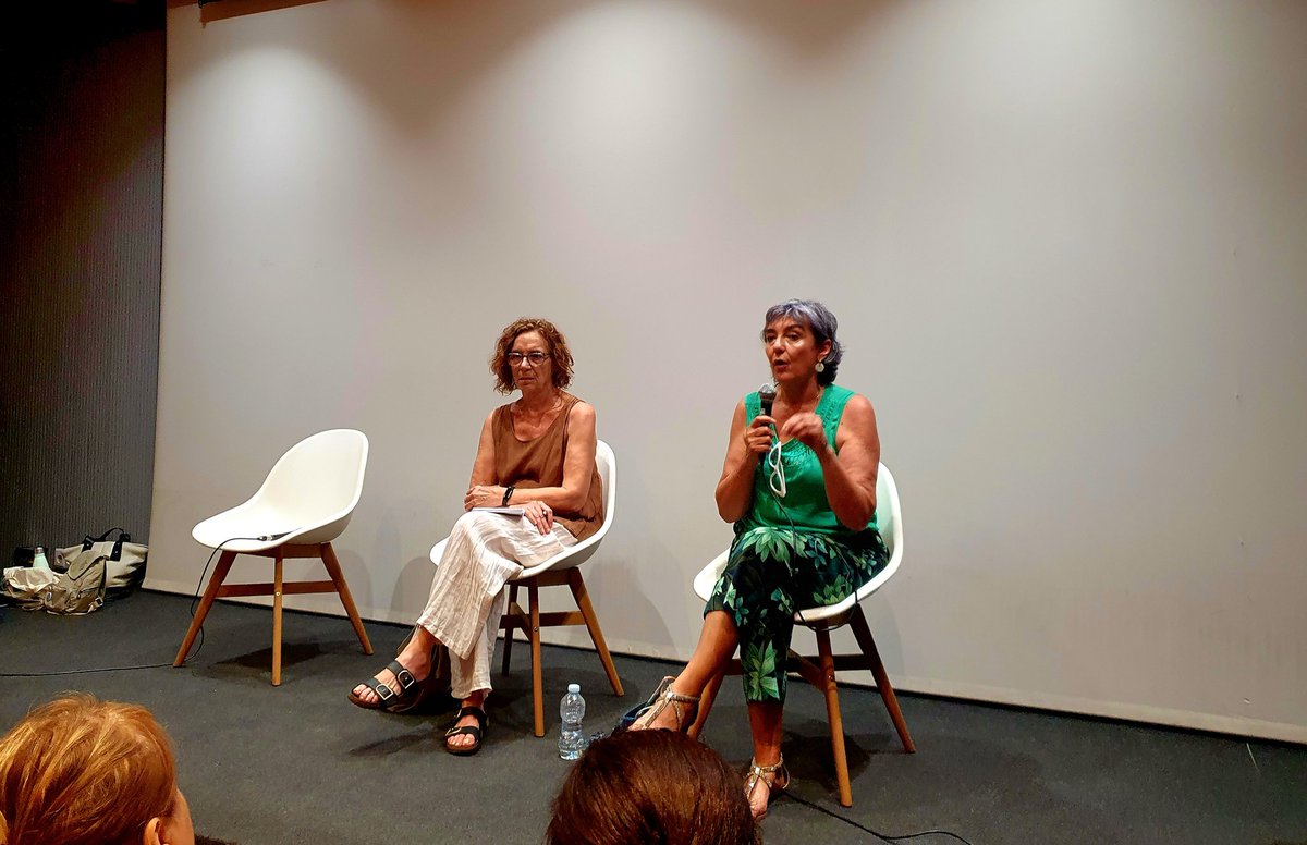 SoL_ALe87's tweet photo. 🟣Esta tarde, nos ha convocado la @CFeministaVlc a reunirnos con todos los sectores progresistas de la ciudadanía, que no pensamos dar:"NI UN PASO ATRÁS", frente al fascismo.
El próximo #20J saldremos a la calle a q se nos oiga de cara al #23J. ¡Luchemos por nuestros derechos!.✊🏽 https://t.co/5EbWMrV9Ic