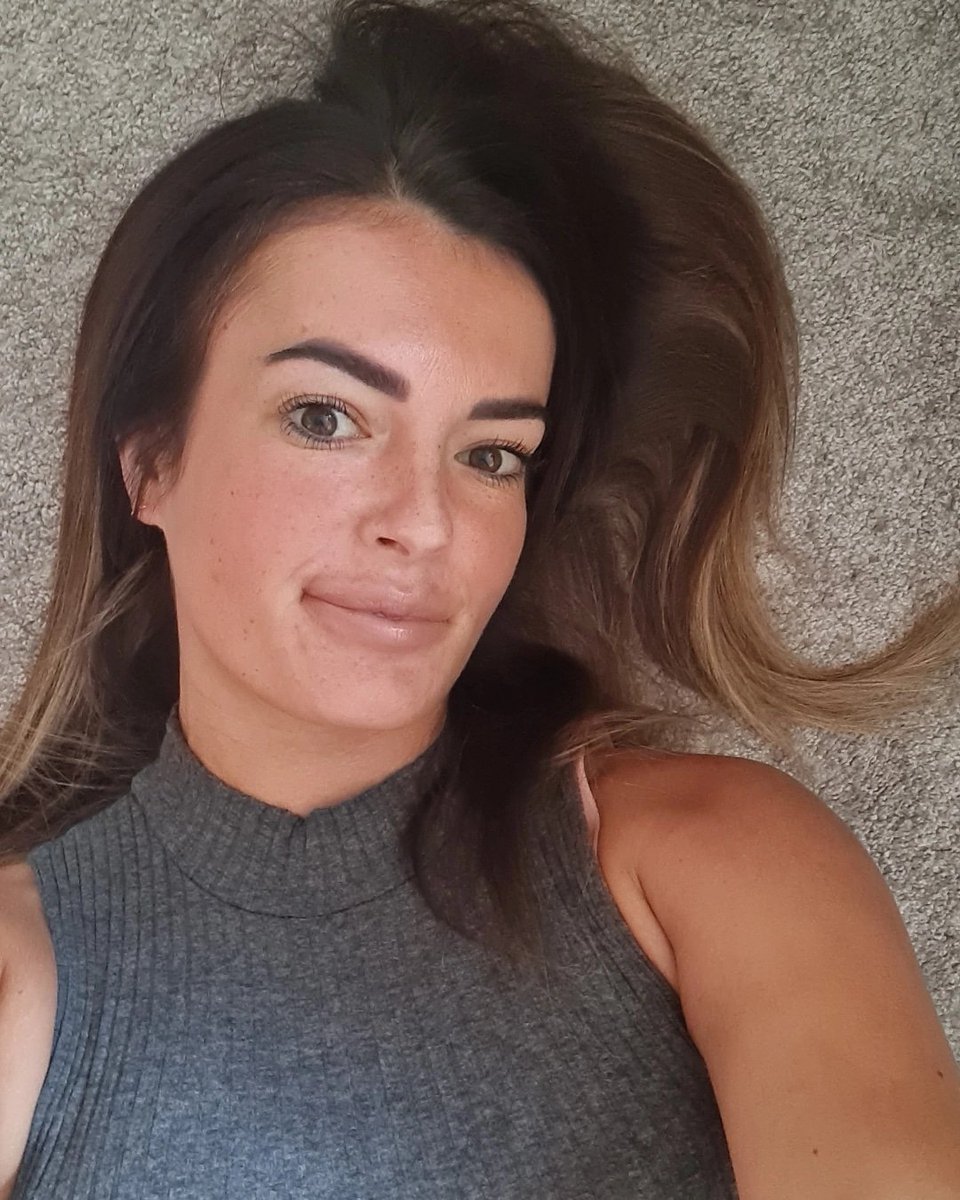 bambis_89's tweet photo. When you're tired from life.
Give me a lottery win, please 🙏 😩 😫 😭 money doesn't buy happiness, but it sure also helps me quit my job 🤣😂🥰 😉😉😜😜😜
#lotterywin #lottery #winner #needanewjob #needanewcareer #socialmediamarketing #bucketlist #cashappfriday https://t.co/sKlmESppOD