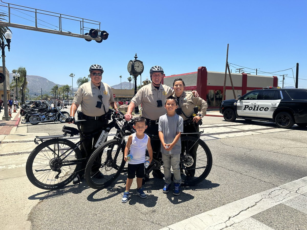 We hope everyone had an amazing Fourth of July with friends and family! If you were able to make it out to the Fillmore Car Show yesterday or spent the day in Fillmore for your Fourth of July festivities, you may have seen our deputies and cadets patrolling areas. 🚔