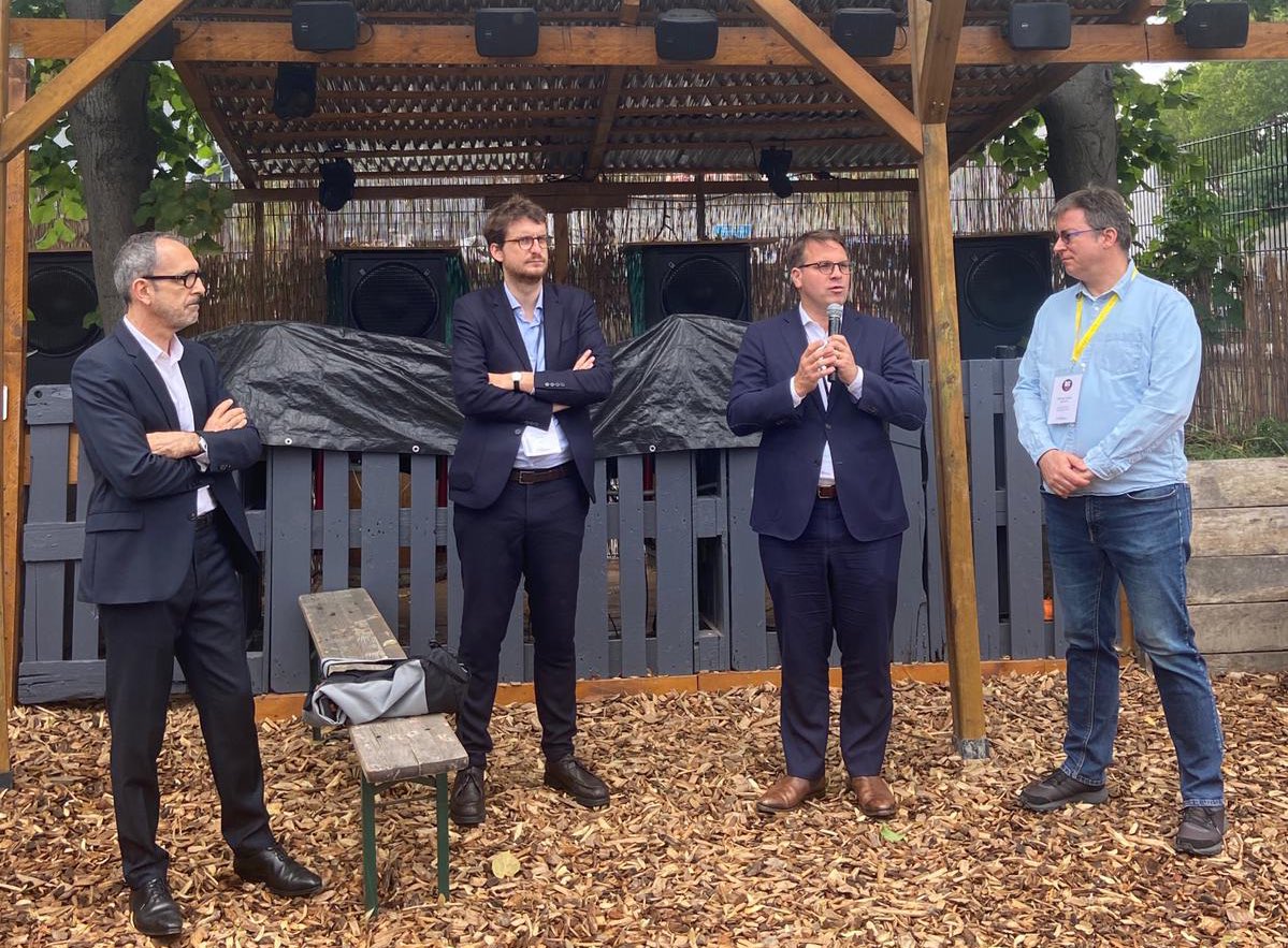 geoffroyboulard's tweet image. À la rencontre des acteurs métropolitains de la médiation numérique initiée par notre partenaire @Francil_in_HUB qui accompagne, développe et consolide les stratégies numériques au service des communes de @GrandParisMGP