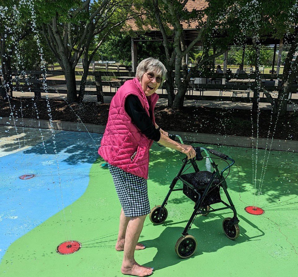 FranMinistries's tweet photo. ☀️ Hello, Summer! 

Residents from our Normal, Illinois community went barefoot through the splash pads during a recent park outing. 

#seniorliving #summer2023 https://t.co/r1iwiYCnA1