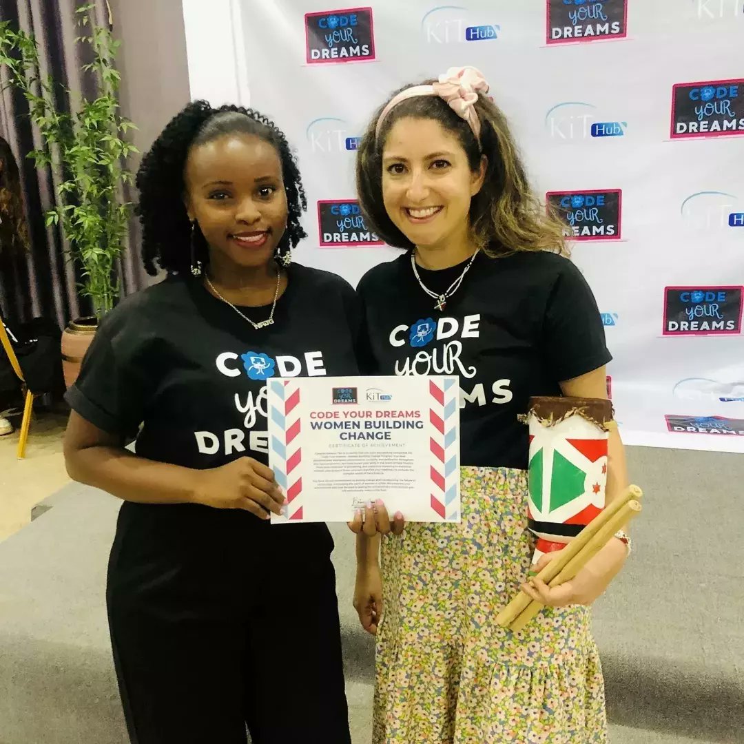 AnnyJoanice's tweet image. I learnt something and here is the deal : Whenever you will meet people ,learn something from them make them partners and associates.
I was proud to meet and be part of WOMEN BUILDING CHANGE .Big thanks to @codeyourdreams
@bricaplan @viviana_marquez._

#codeyourdreams
#kithub