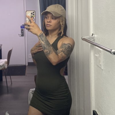 SydneyBaaaby's tweet photo. #NewProfilePic https://t.co/l8yNaZ4mbV