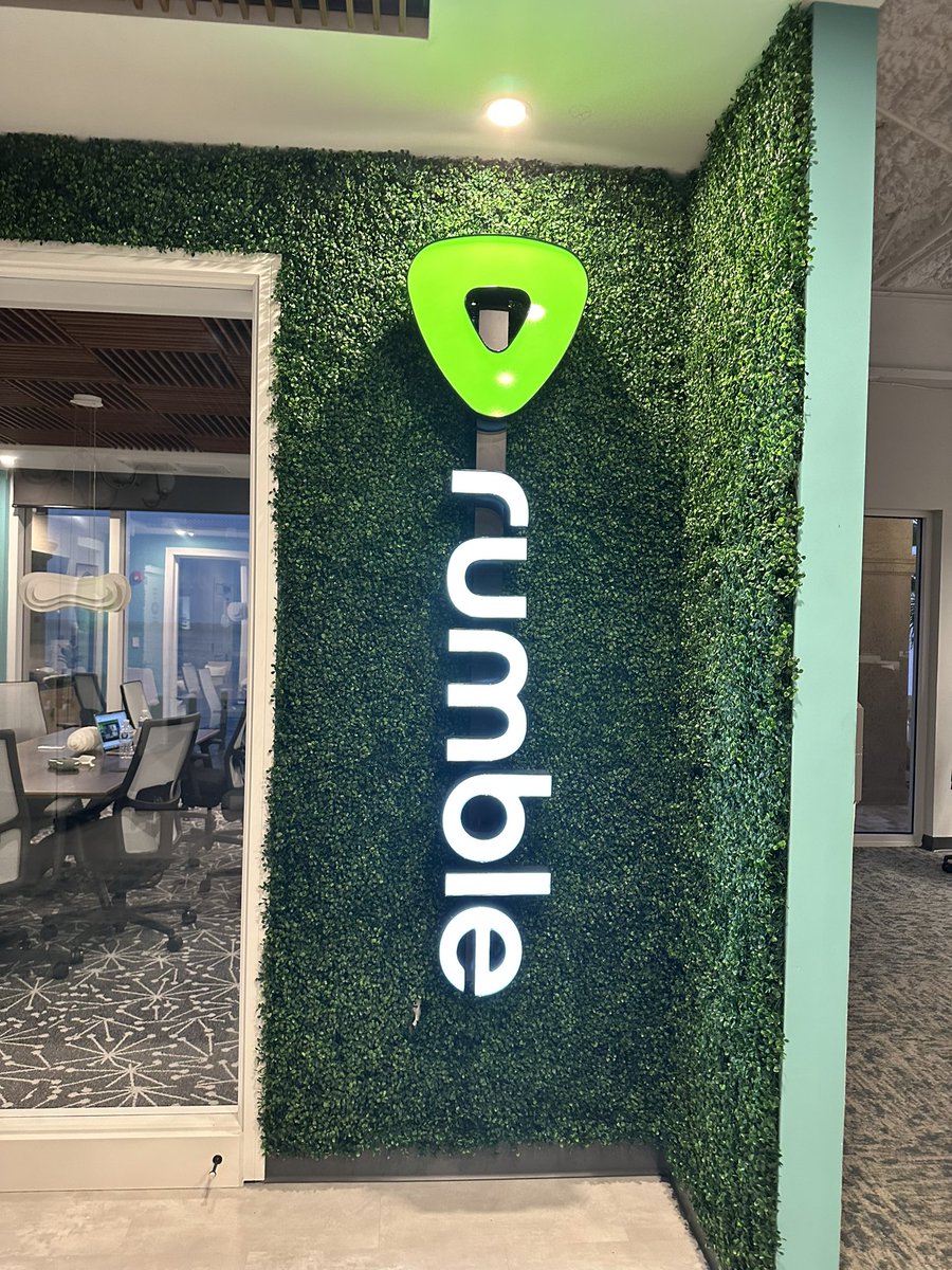 just signed the deal ✍🏼🤑