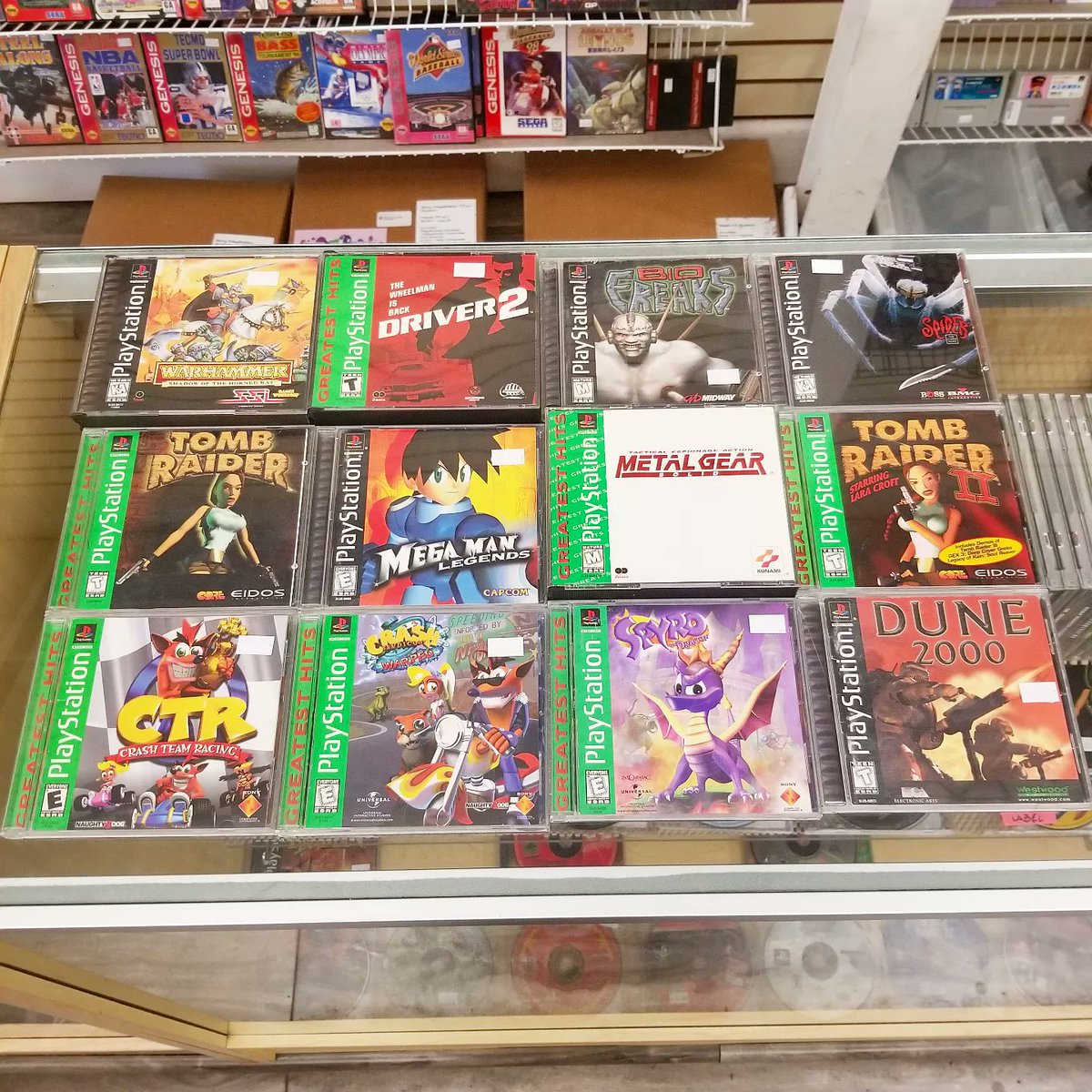 Game_Realms's tweet photo. We got #Playstation #PS1 #videogames in stock at Game Realms in Burbank California!
We ship in USA
#MetalGearsolid #SolidSnake #Megaman #MegamanLegends #Capcom #Tombraider
#Warhammer #CrashBandicoot #SpyroTheDragon #Dune #Dune2000 #Biofreaks #Driver2
#Gaming https://t.co/jREAlZjQ9p