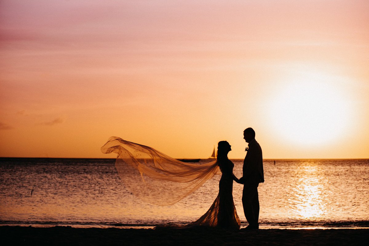 Lauren R. Locklear tweet media