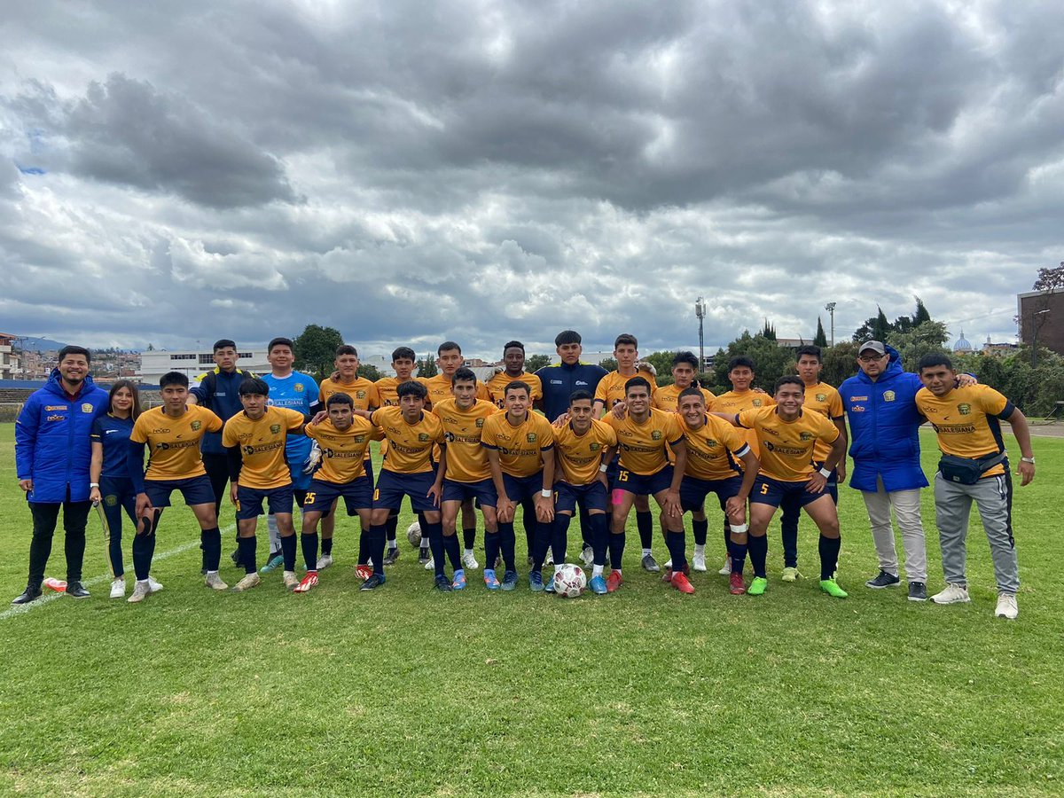 upsalesianaec's tweet photo. 👏¡Felicitaciones a los estudiantes de la UPS sede  #Cuenca por su destacada participación en el Primer Interuniversitario Regional!

🏓🏀Los encuentros deportivos se desarrollaron en la Universidad de Cuenca en donde se disputaron varios encuentros en distintas disciplinas deportivas, tales como:  voleibol, baloncesto, fútbol, tenis de mesa y natación.

🤩Gracias por su participación queridos estudiantes. ¡Continúen disfrutando del deporte y representando con orgullo a la  #UPS!

#UPSCuenca #UPSEcuador #DeportesUPS