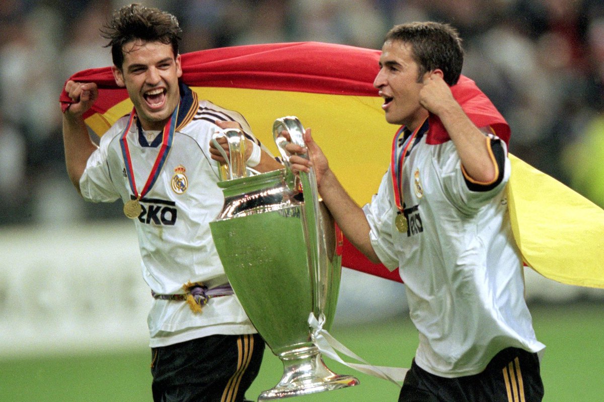 Sara_NotLance's tweet image. #MaskSingerFinal

Los que no saben quien es Morientes
Por dios