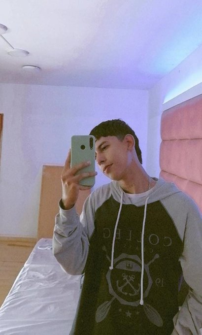 Let's go for some drinks and then we see what happens 😈👇 I am Online guys!!  https://t.co/FgVCha3dMD  @chaturbate<a href="/tag/gay"class="tags"><span>#gay</span></a><a href="/tag/latino"class="tags"><span>#latino</span></a><a href="/tag/rt"class="tags"><span>#rt</span></a><a href="/tag/chaturbate"class="tags"><span>#chaturbate</span></a>