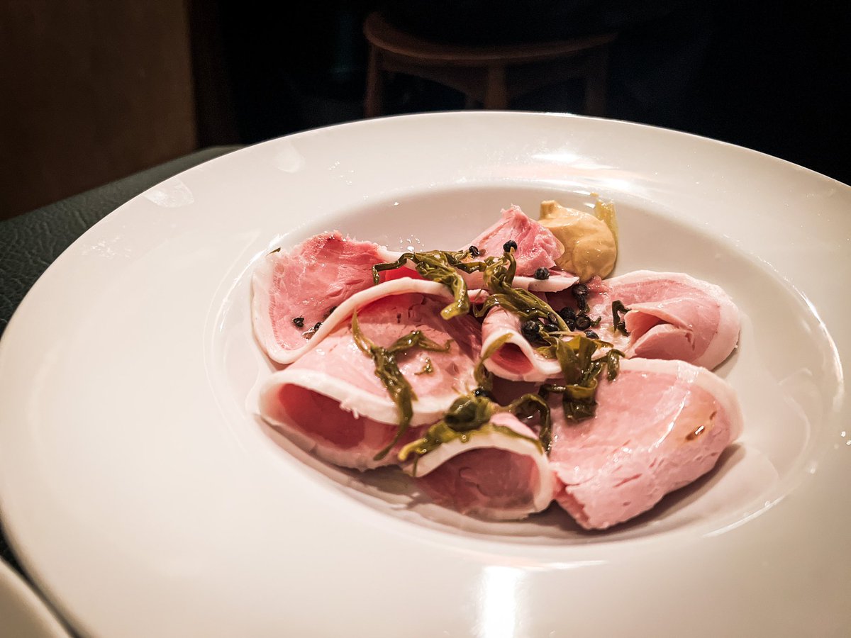 s712s712's tweet image. 隠れ家的バーで料理が抜群に美味しい所なんですが知ってる方いますか？

初見ではなかなか行きにくいお店なんですが勇気をもって一歩踏み出してみて🥺

#山梨グルメ #山梨 #spago