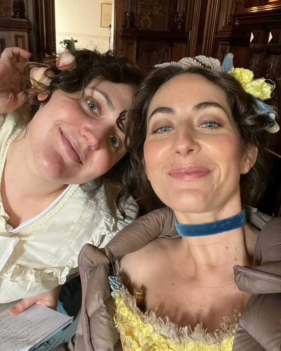 roseflan's tweet photo. I'm the luckiest girl in the world getting to work with @Claire_Lovering again on her show #GoldDiggersTV -- first 3 eps on @ABCTV now! https://t.co/nn5ph8DlEA