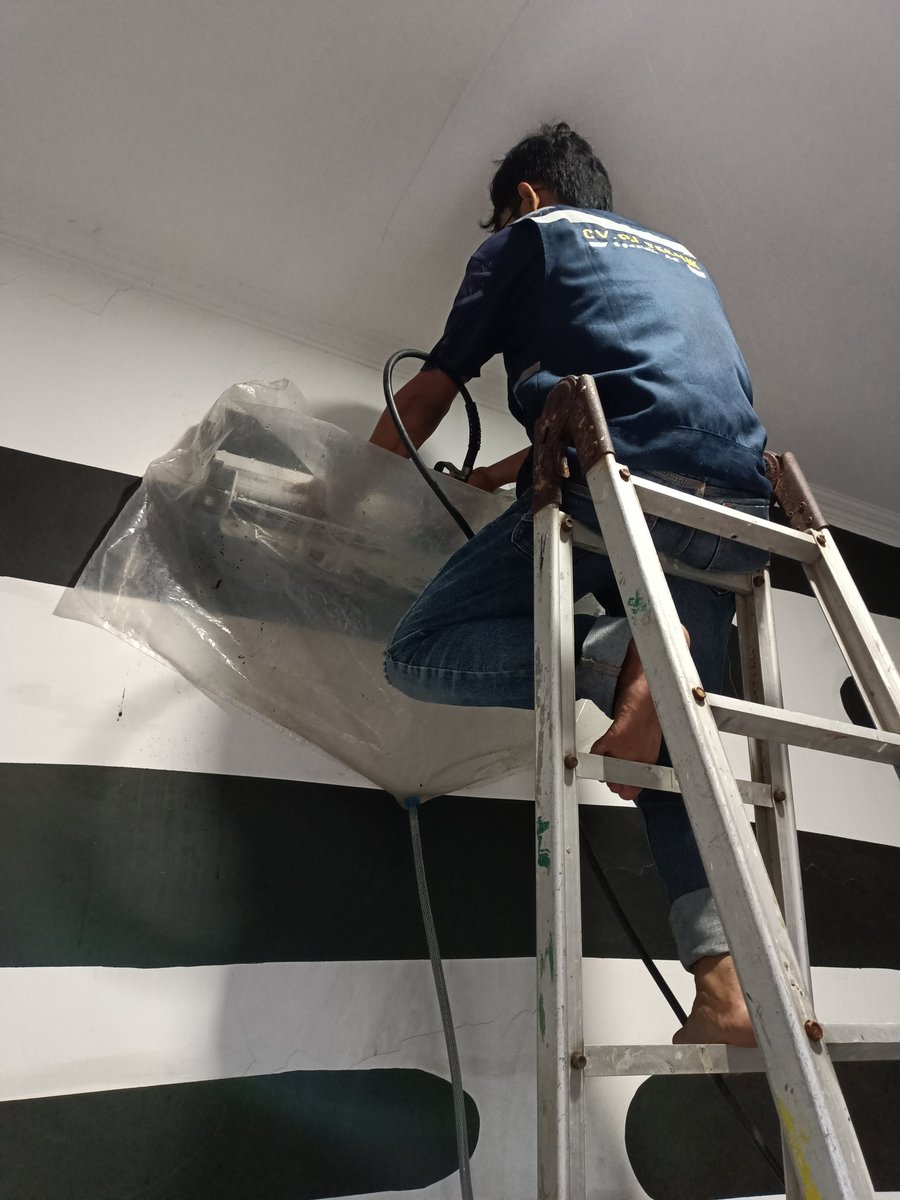 pjteknik's tweet image. Pengerjaan Cleaning AC di BJI Irigasi.

#ServiceAC
#ServisAC
#ServiceACBekasi