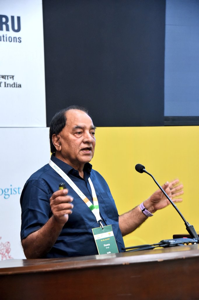 sambathkumar87's tweet photo. Dr Mewa Singh, a Life-Long Distinguished Professor in University of Mysore @uom_icd spoke on Primates #conservation in India during 59th Annual Meeting of @theATBC at #Kumaraguru Institutions. #ATBC2023 #atbc #Kumaragurucollegeoftechnology #tropicalbiology #climatechange https://t.co/BGdCo6QfxA
