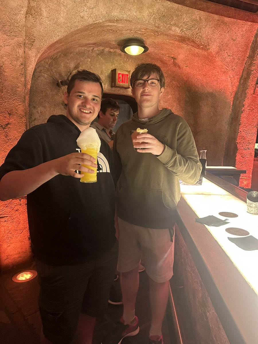 Shapeless tweet media