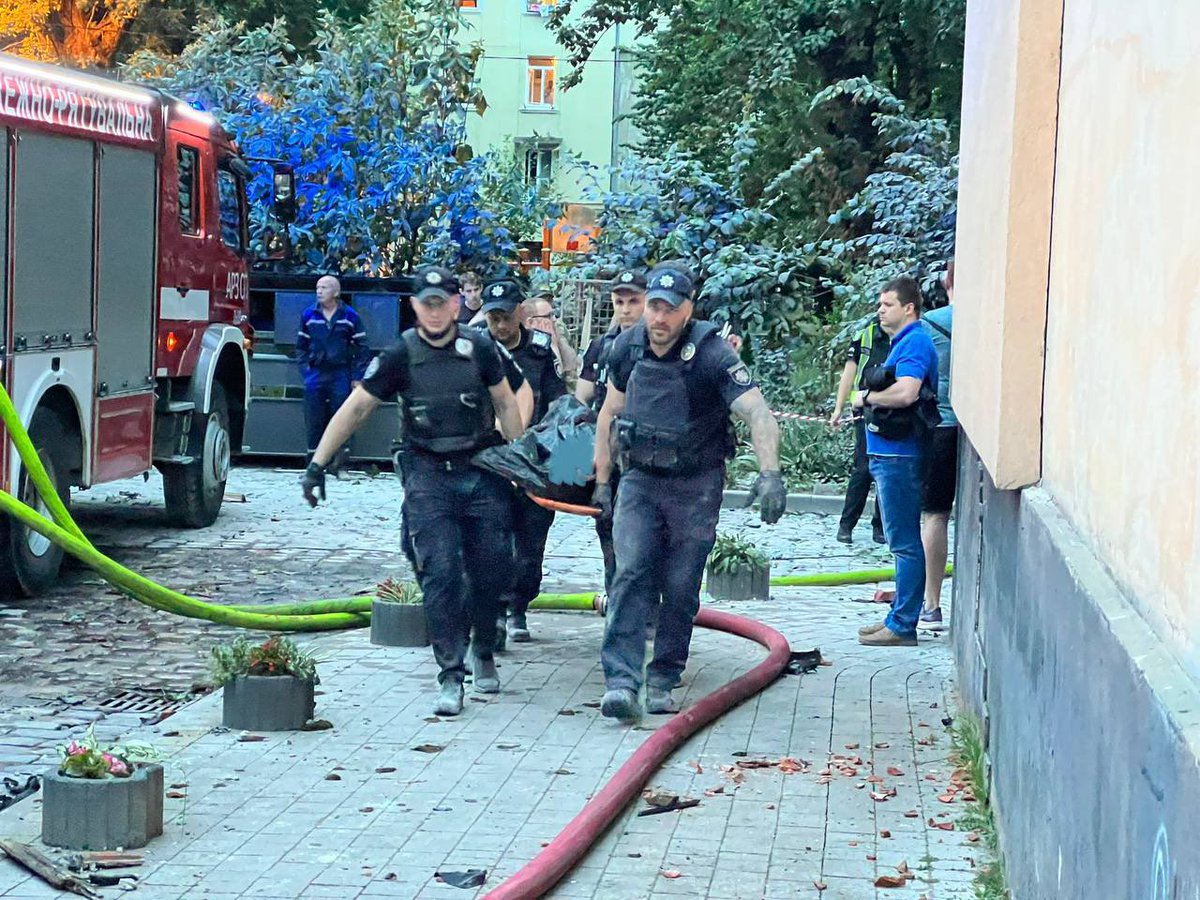 maria_avdv's tweet photo. At least four killed in missile strike on Lviv apartment block. I know that photos of devastated buildings and body bags became part of daily news feed, but this should not happen. Russia must pay and Russia must be stopped. https://t.co/VU6h9LVAFF