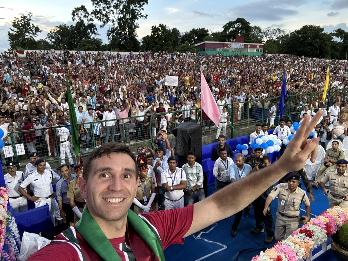 emartinez's tweet photo. Kolkata 😍🇮🇳🇦🇷❤️ https://t.co/ayKiMdaCnI