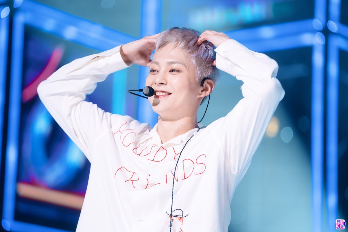 xiumin pics tweet media