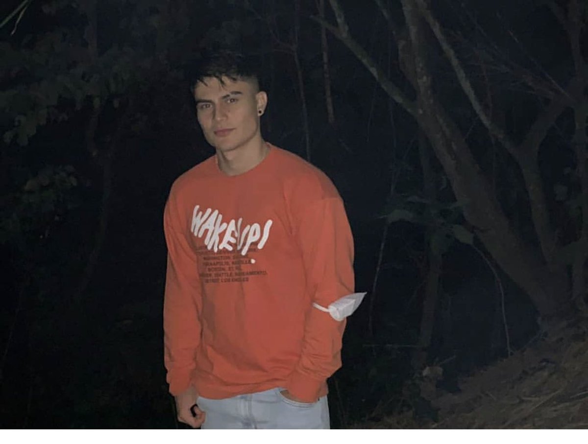 Abro hilo sobre lo sucedido hoy 5 de julio en Bucaramanga para que dejemos de desinformar: 1) A las 7:30 a.m. de este miércoles 5 de julio el joven Daniel Felipe Ibáñez de 22 años se desplazaba en su moto, una Bajaj Pulsar 200,  por el carril exclusivo de Metrolínea.