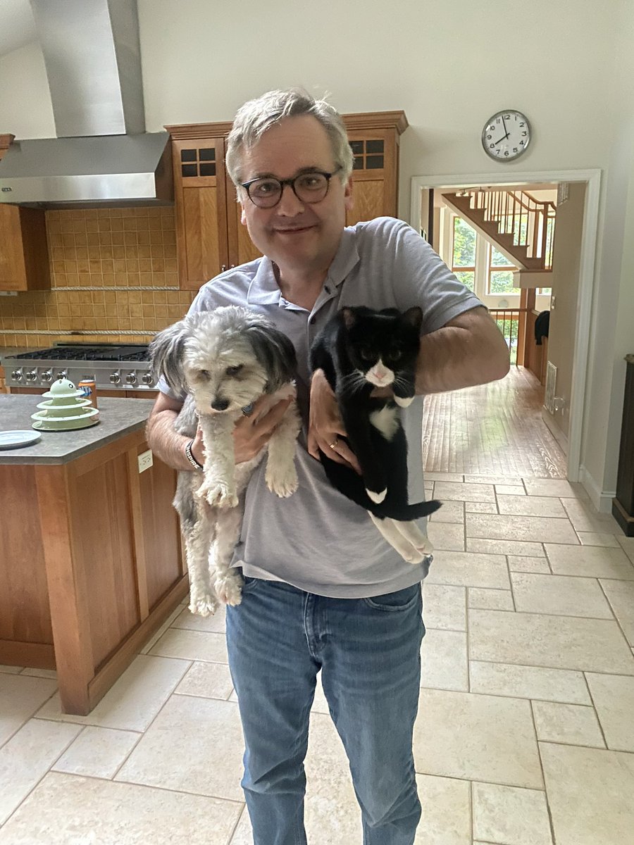 Running a biotech firm and academic research lab? It's a cat-and-dog situation. Challenges? Sure (cue attacking cat). But with the right mix of strategy and understanding, harmony is achievable (cue content pets). #BiotechLife #AcademicResearch