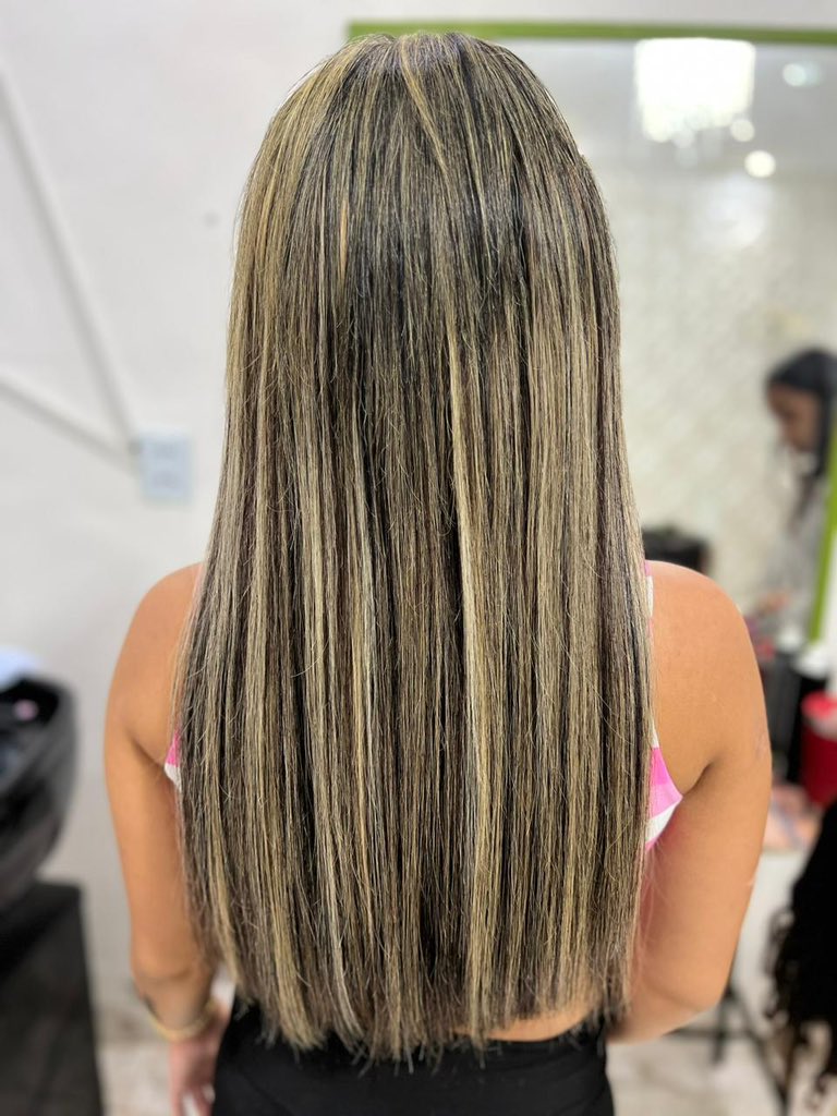 Espaco_Mari's tweet photo. Mega hair nó italiano 
Cabelo humano 🙅🏼‍♀️ https://t.co/86bkGcOhc4