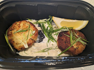 jewree's tweet image. A laughably small un-boozy cocktail, cafeteria grade crab cakes, and a decadent Fluffernutter pie, from Rosebud, in Somerville. Unique experience I guess, but not sure I'd return.  Full review: juliesdiningclub.blogspot.com/2023/07/rosebu… #fluffernutter