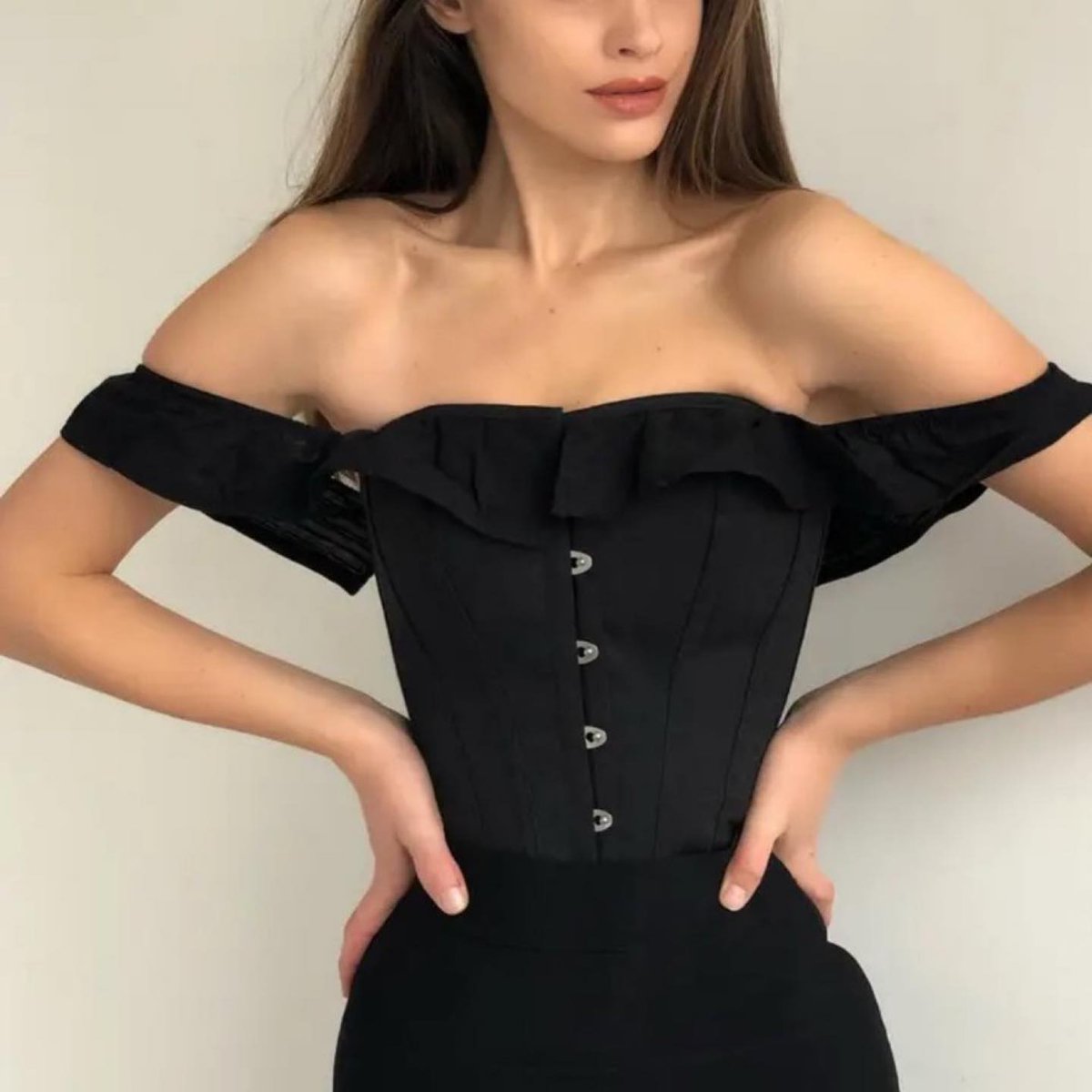 Posh_Rox's tweet photo. https://t.co/zlXuXsgDZ5  #fashion #fashionstyle #styleinspiration #style #stylefashion #outfits #outfitinspiration #outfitoftheday #boutique #retailtherapy #usedclothing #resale #womenfashion #streetstyle #streetwear #streetwearfashion #summerstyle #summeroutfits #y2k #y2kfashion https://t.co/ZUgt2QszU4