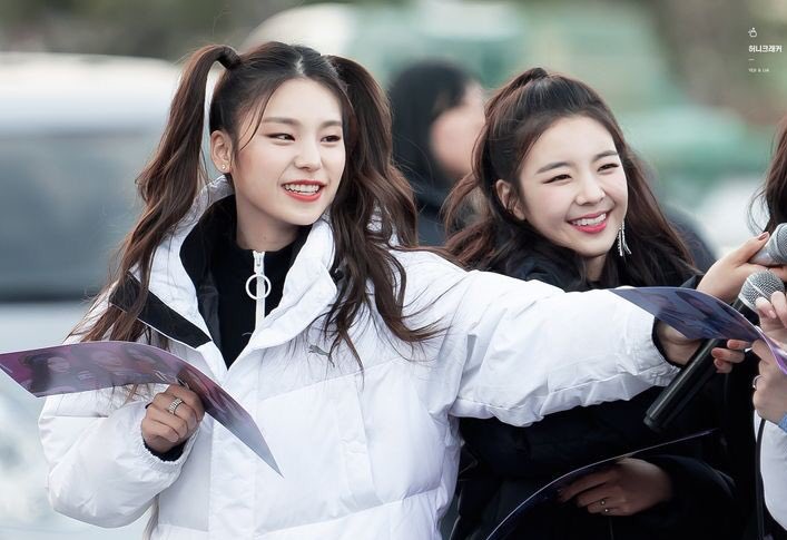 ᰍ  ㅤ˳ 𝐃𝐀𝐄 ✿ ׄ𝐇𝐘𝐔𝐍 ⠀ㅤ゜   𝚗𝚎𝚠   ⊹ 𝚞𝚙𝚍𝚊𝚝𝚎ㅤ  ㅤ゜

No nos busquen hoy porque estamos en el #𝙵ireと𝕎ater𑁦会う de <a href="/swan__dance/">✦𓂂𓏸◞ 𝙶a𝕚aਓ◞⃕𝙽i𝕩ie.</a> y por supuesto que tenemos nuestro marcados para pedirles su autógrafo.