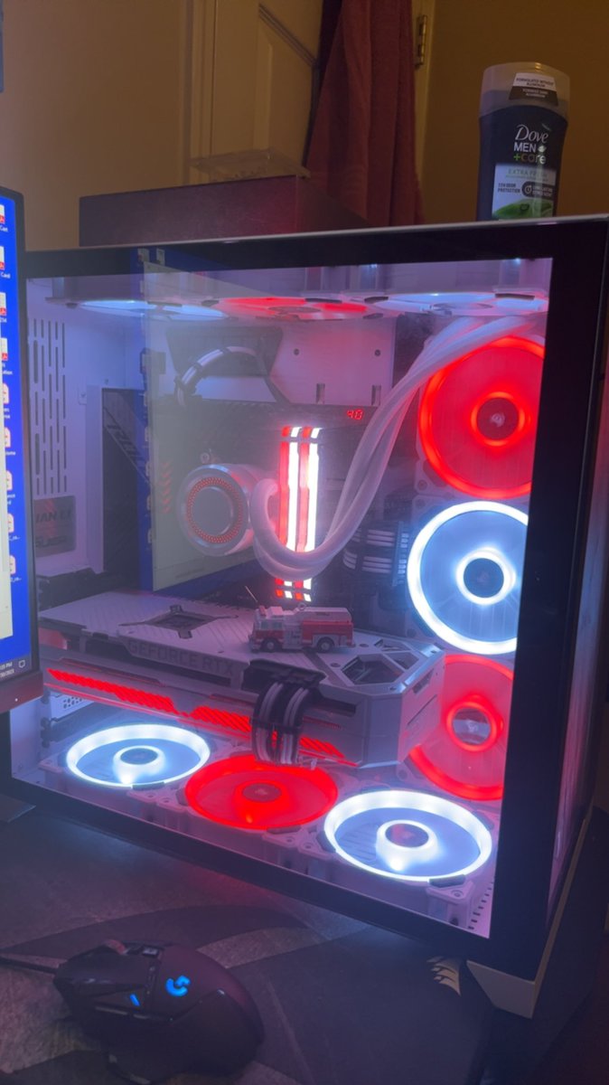 OGJuulz's tweet image. Looking at parting ways with it. Any tips on fastest way to sell?