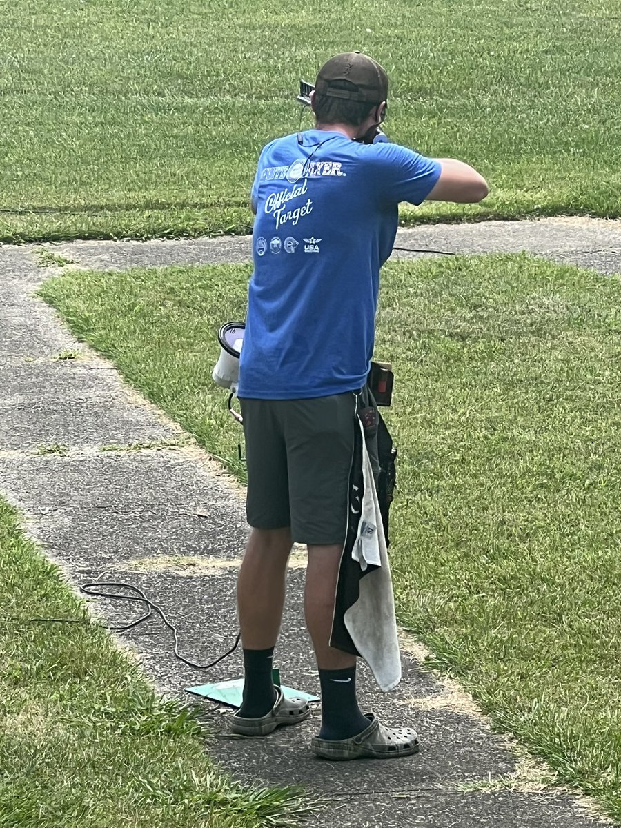Day 2.  KY State Trap Shoot
Singles 100/100
Handicaps (25.5 yard line) 94/100
Doubles 95/100
Temperature 110*. Lol