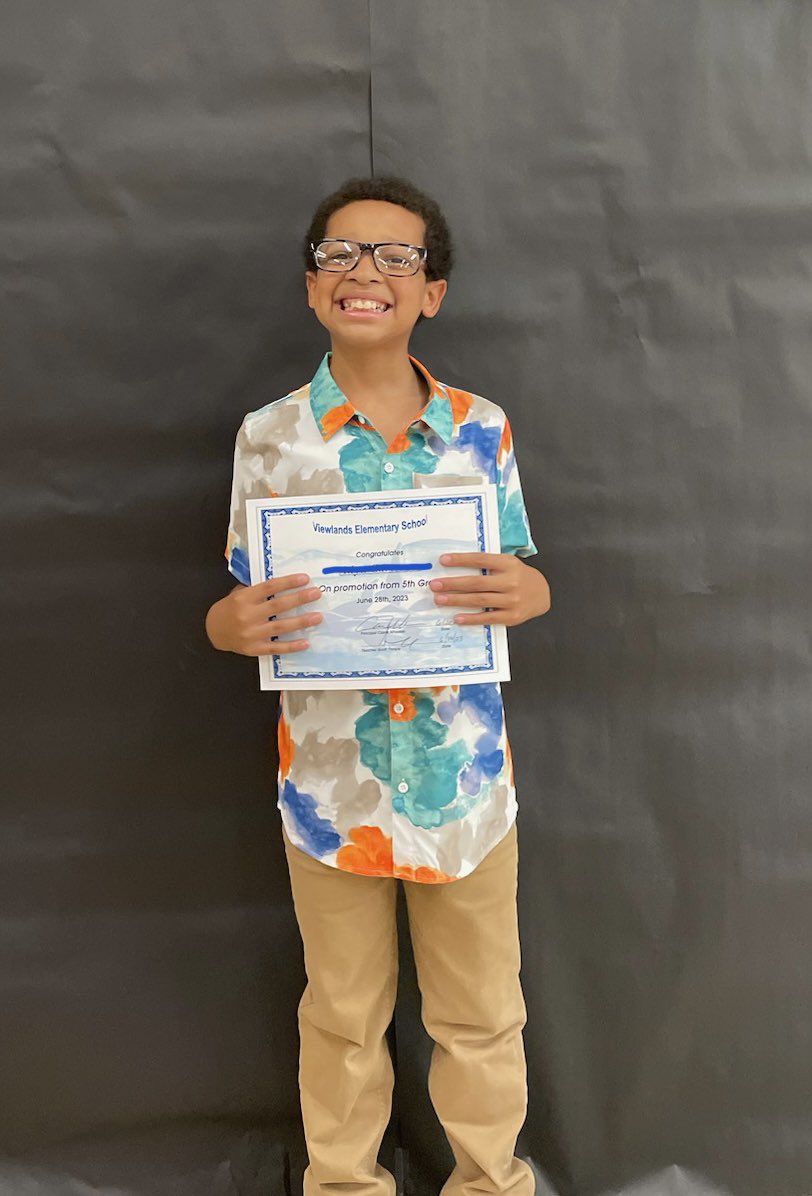 SeattlePD's tweet photo. MISSING: Adyn, 11 years old.
Left his home in the Broadview neighborhood this evening, but is familiar with public transit so may be elsewhere in Seattle area. Last seen wearing a dark color Minecraft t-shirt and black Adidas sweatpants. Please call 911 if seen. https://t.co/bvnpFOzXRG