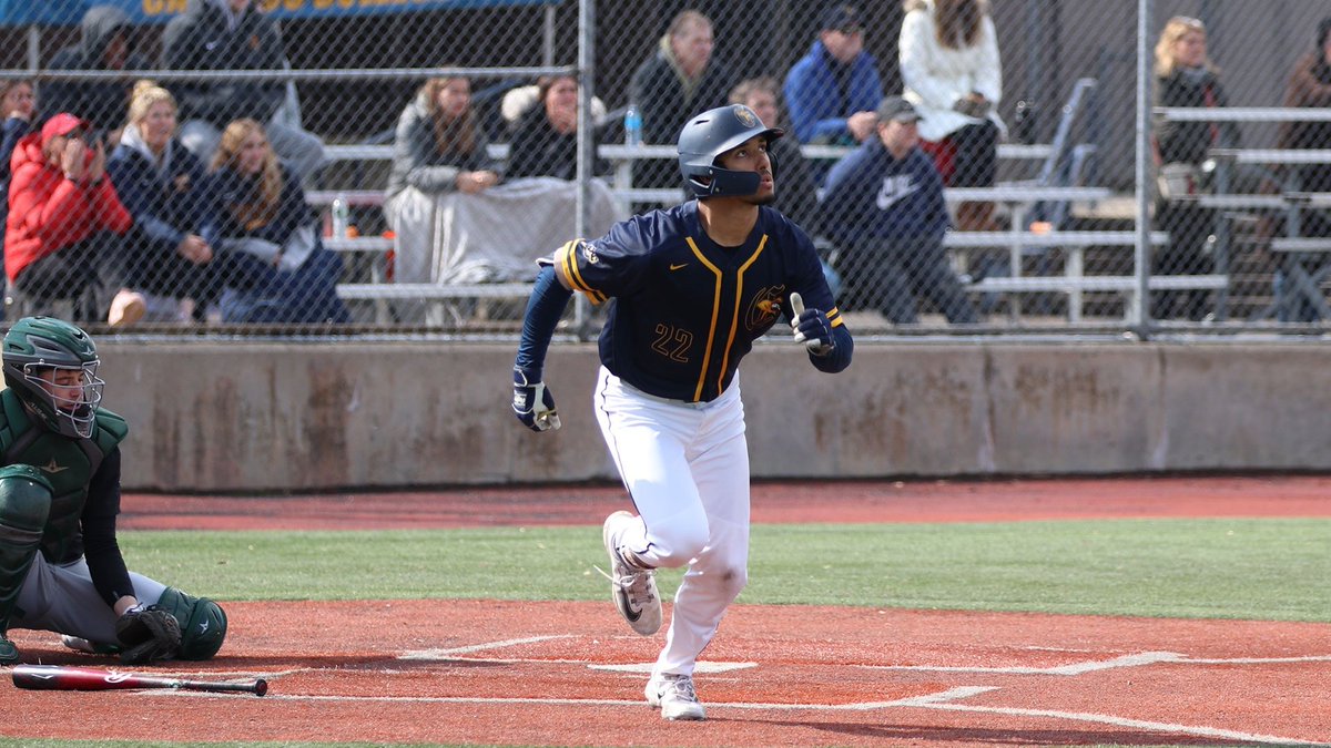 Jackson Strong is KILLING IT with the <a href="/NiagaraPower/">Niagara Power</a> !! 💪💪💪
<a href="/PGCBLbaseball/">PGCBL</a> 

AVG: .391
H: 25
2B: 4
3B: 4 ‼️
RBI: 11

<a href="/jacksonstrong22/">Jackson Strong</a> 
<a href="/GriffsBaseball/">Canisius Baseball</a> 
thebaseballcube.com/content/player…