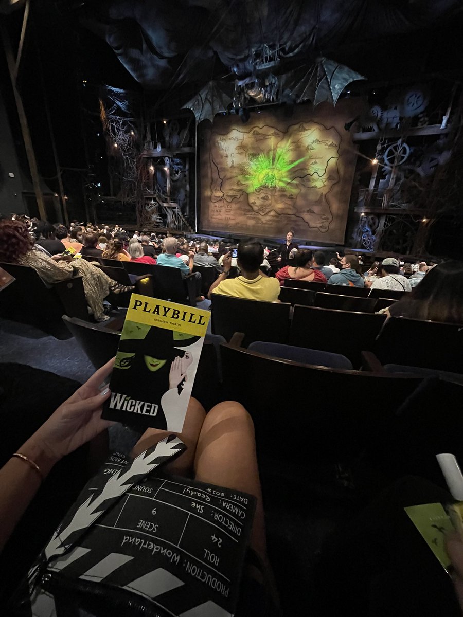 A bucket list moment! Wicked on broadway!