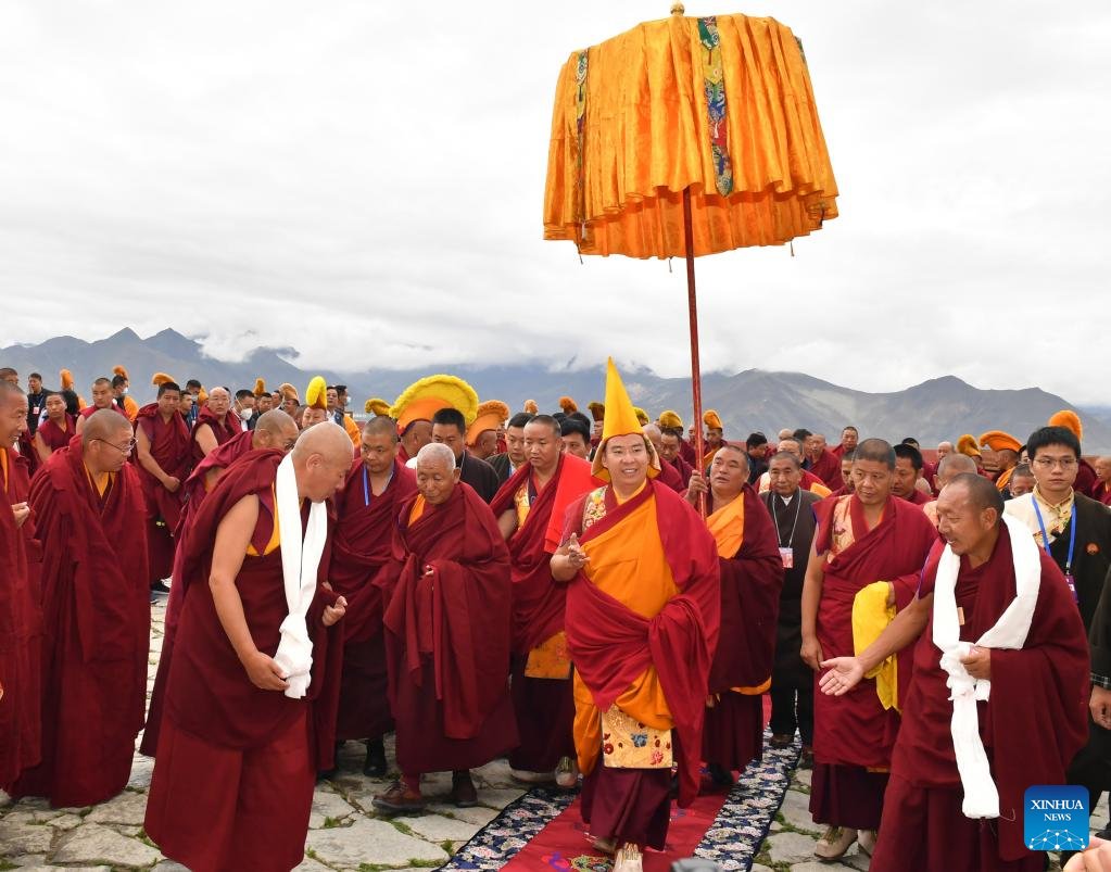 KangbaTV's tweet photo. #Panchen Erdeni Chos-kyi rGyal-po attended religious activities at the #Drepung #Monastery in #Lhasa, capital city of southwest China's #Tibet Autonomous Region, for the first time on Tuesday. https://t.co/H5K6zf8pQC