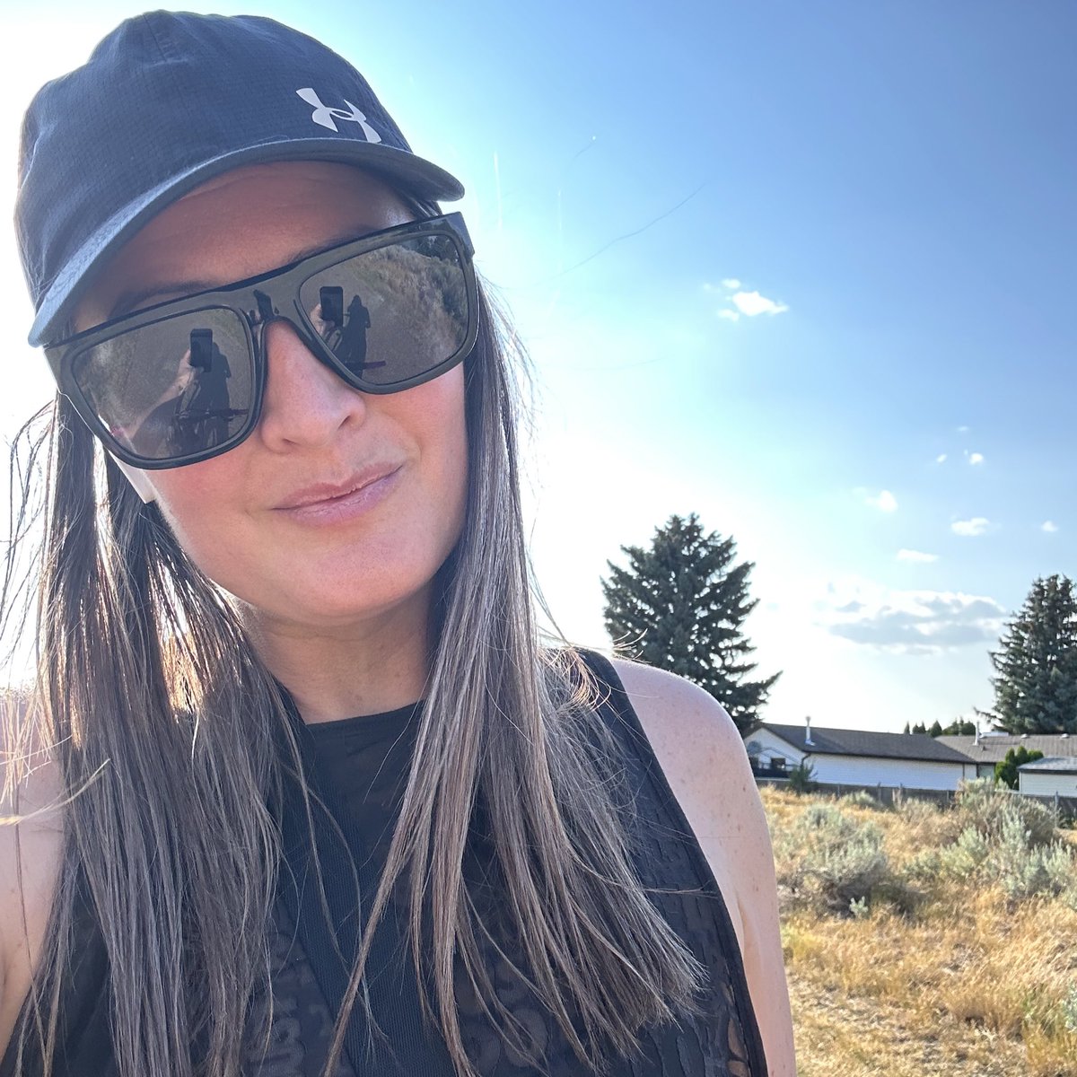 Sarah Lorraine tweet media