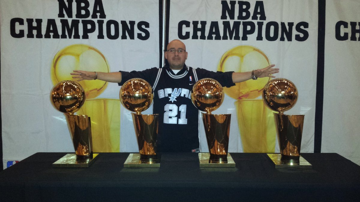LegacySounds's tweet photo. @spurs Been a fan since I learned what basketball was &amp; have been celebrating championships with my Spurs since 1999.. Bless silver &amp; black!
#GoSpursGo https://t.co/701cOXOBdu