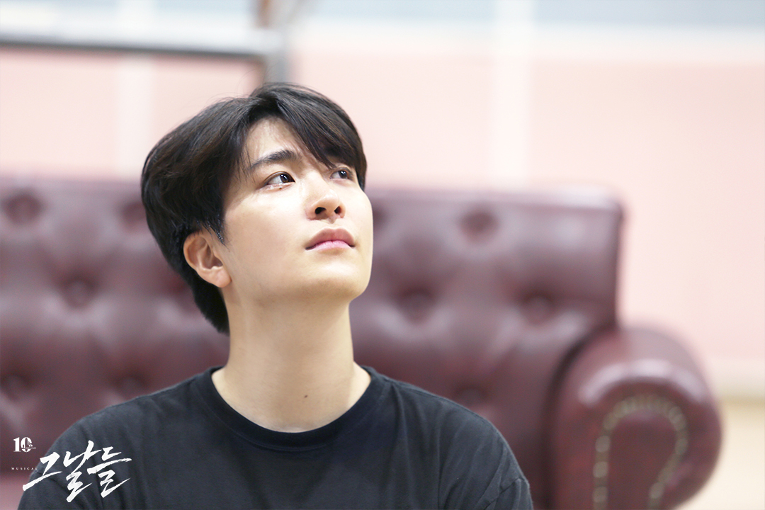 Insight_Since96's tweet photo. #뮤지컬 #그날들

개막까지 남은 기간은 단 6일!

뜨거운 열기로 가득한 <그날들> 10주년 기념공연의 연습 사진을 공개합니다.

2023.07.12 - 2023.09.03
예술의전당 오페라극장 https://t.co/y0v7hQ8kcu