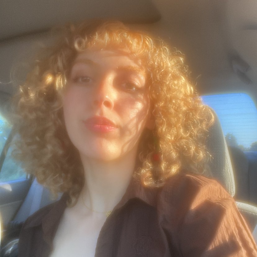 yoryore38's tweet photo. New hair  so fluffy and cute https://t.co/0lGFGuGZDo