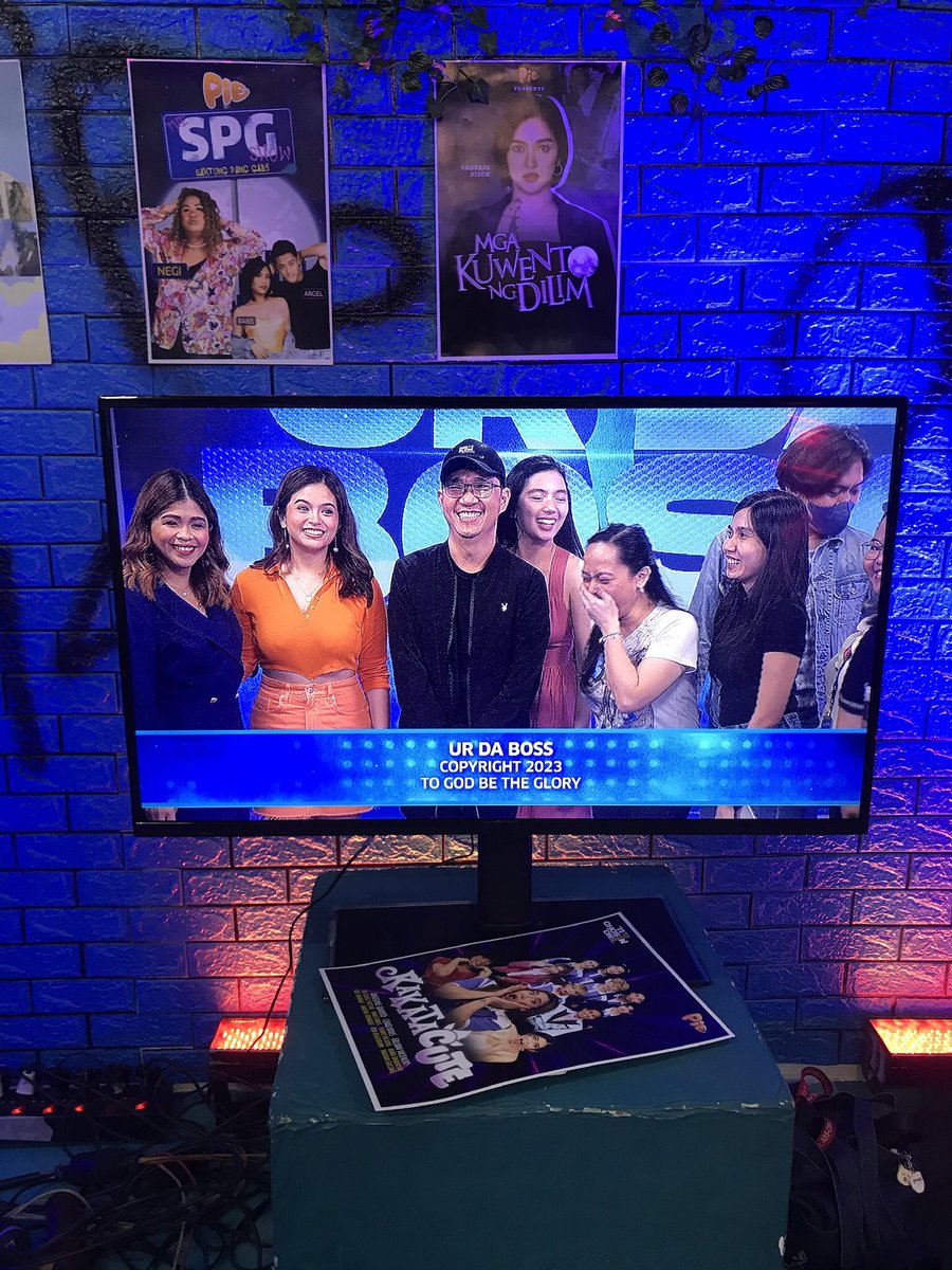 direkjosemari's tweet photo. Question? Sino ang gusto niyo maging next guest namin sa #URDABOSS? Let me know! #piechannel 🎥😎🎬
@iampieofficial https://t.co/3UViEPOAFl