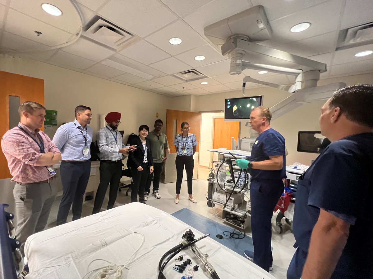 EmoryGastroHep's tweet photo. Our new fellows got a whirlwind tour of some of our sites & a rundown on endoscopes during their GI orientation today! π΅βπ«Warmest of welcomes to our 1st years Lovekirat, Aaron, Rishi, Andres, and Niki (left to right), as well as 2nd year Thanita! π₯³ Welcome to the #poopsquad! https://t.co/dRpOKE3TPB