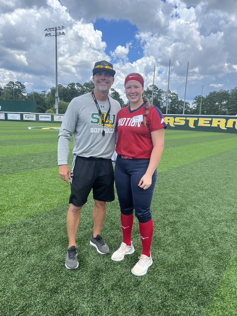 Had a great time learning a lot of new things at <a href="/LionUpSoftball/">Southeastern Softball</a> pitchers and catchers camp today. Thank you coach Fremin for working with us today!