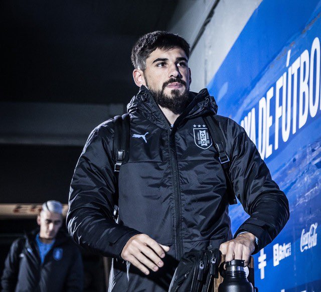 🚨EMPRESARIOS DO JOGADOR NÃO ENTENDEM O PORQUE O ZAGUEIRO BRUNO MENDEZ É TITULAR DA SELEÇÃO URUGUAI E RESERVA DO GIL NO CLUBE