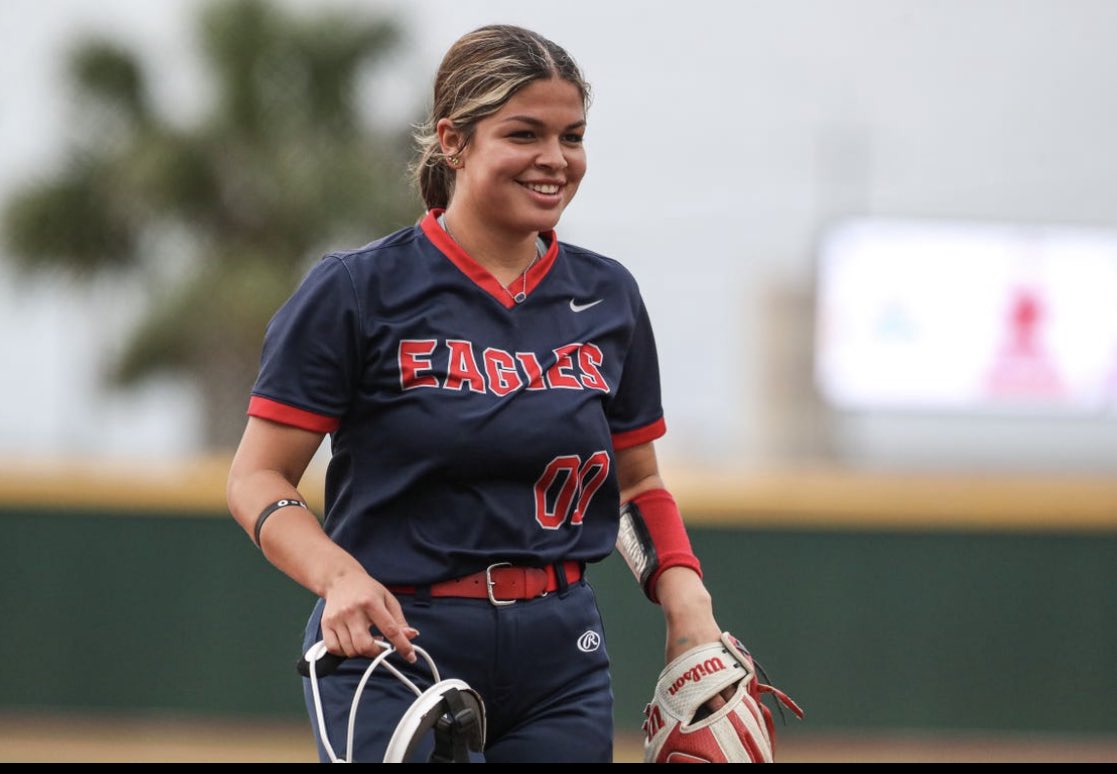 HAPPY BIRTHDAY to our 🦅🥎 STUD Maddie!! Hope you had a great day!! ♥️🤍💙